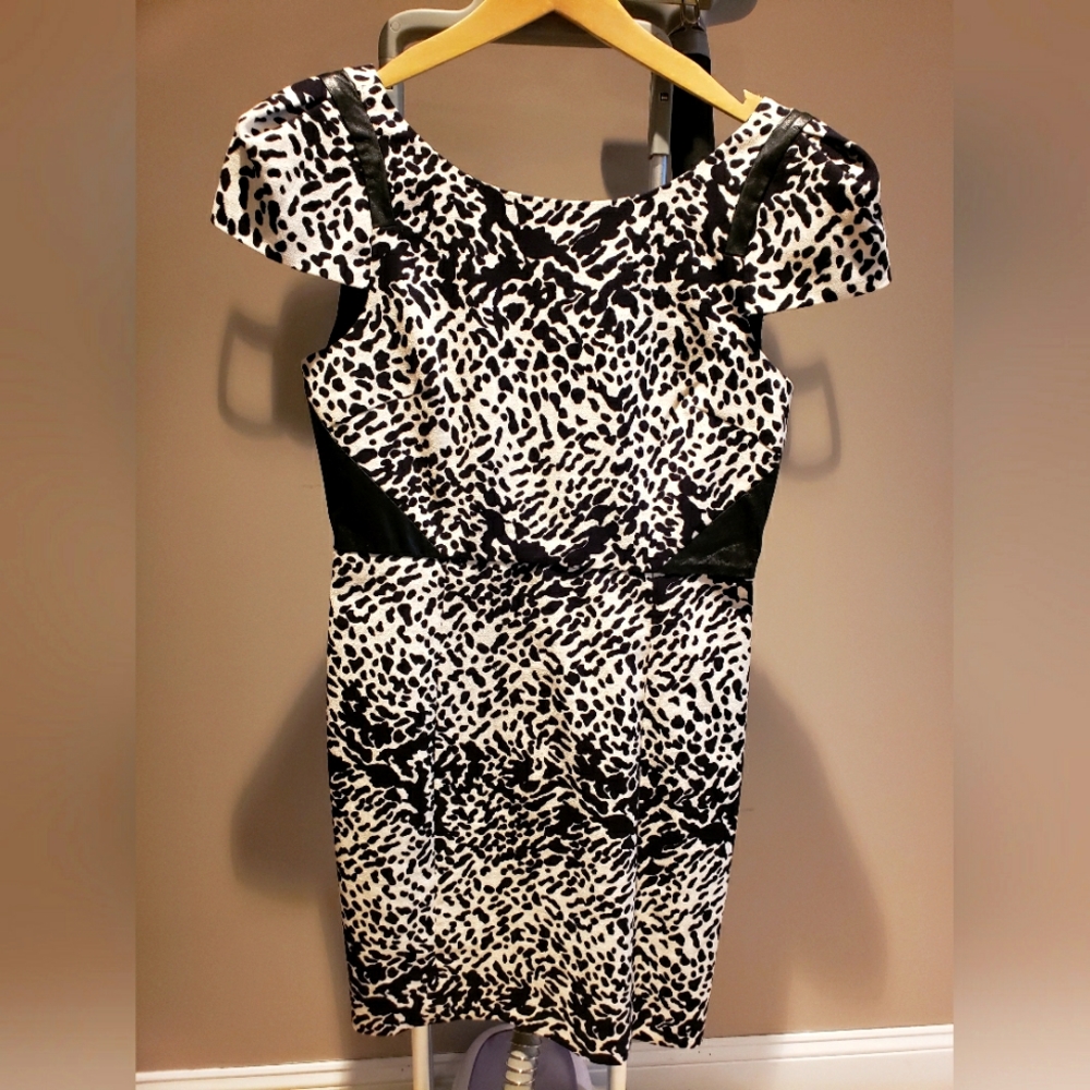 Ladies black and white dress with faux leather